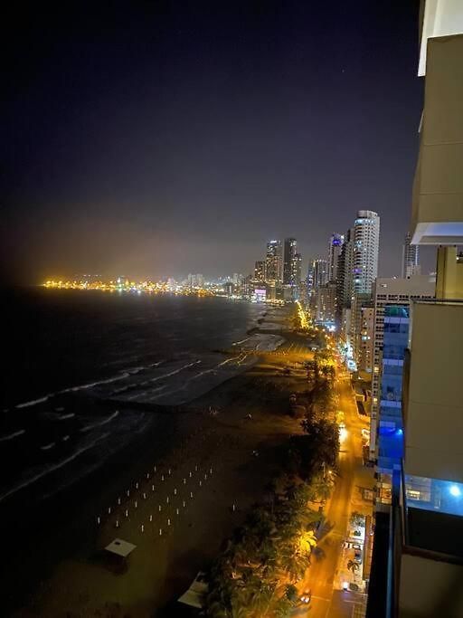 Apartamento Exclusivo Frente Al Mar En Bocagrande