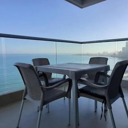 Apartamento Exclusivo Frente Al Mar En Bocagrande *